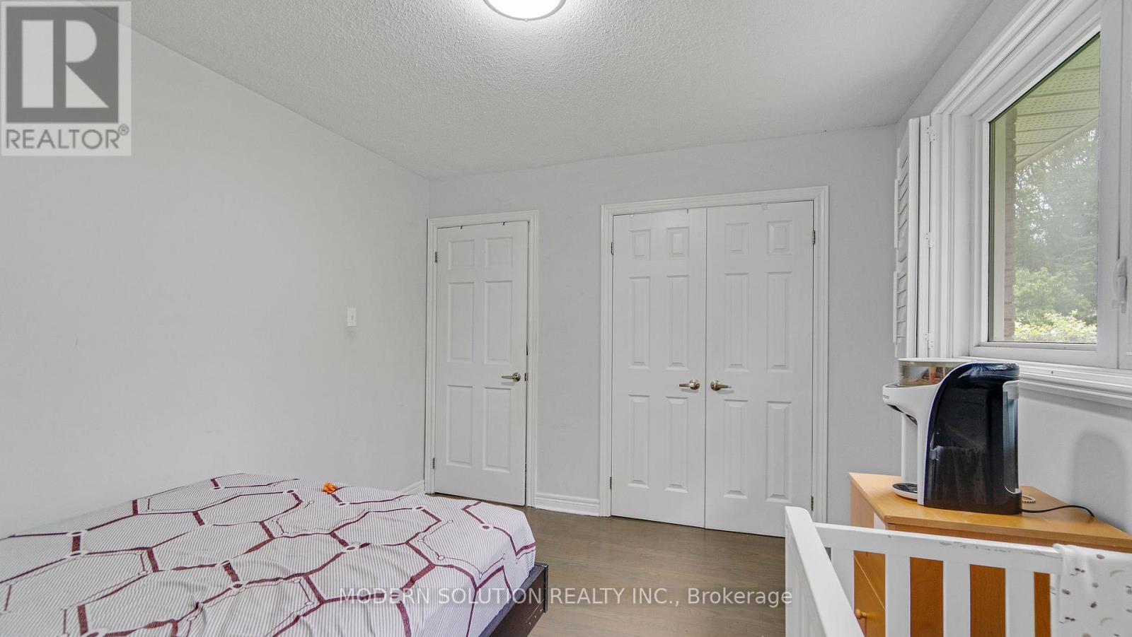 1011 Pearson Drive, Oakville, Ontario  L6H 2Y9 - Photo 19 - W12182670