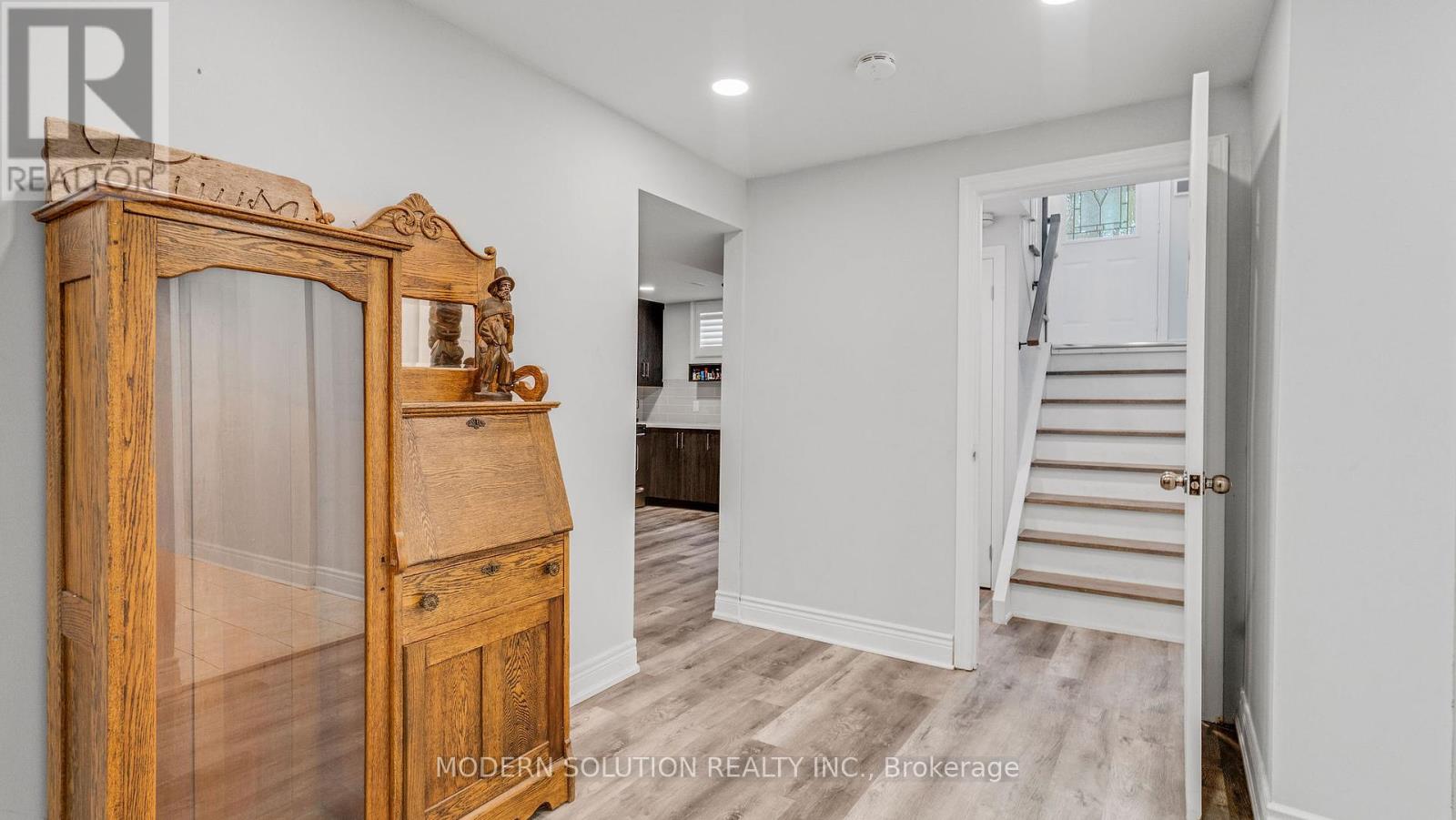 1011 Pearson Drive, Oakville, Ontario  L6H 2Y9 - Photo 26 - W12182670