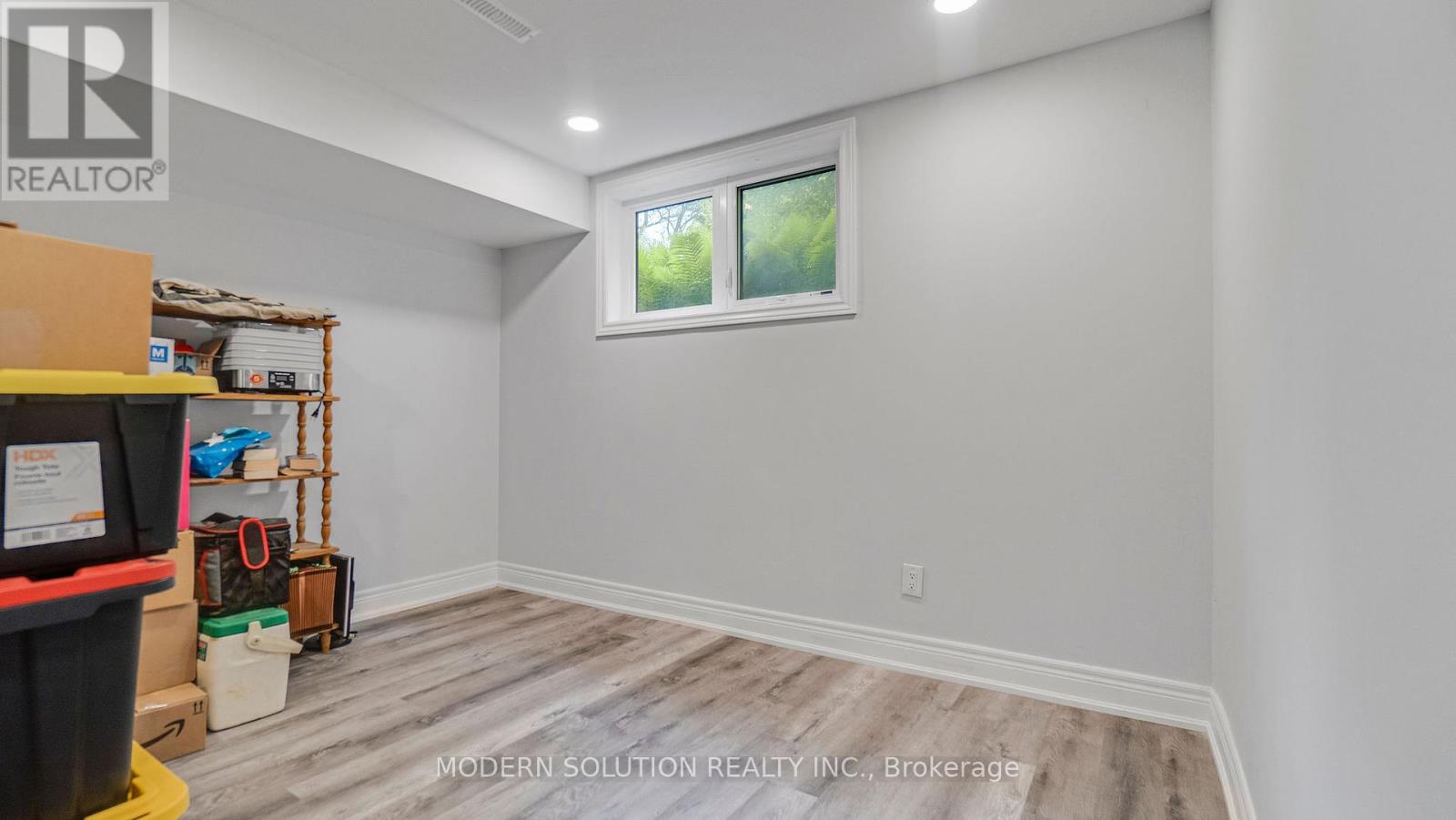 1011 Pearson Drive, Oakville, Ontario  L6H 2Y9 - Photo 32 - W12182670