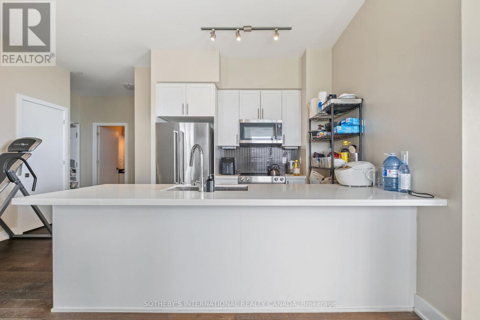 4810 (Lph10) - 4011 Brickstone Mews, Mississauga, Ontario  L5B 0J7 - Photo 5 - W12182713