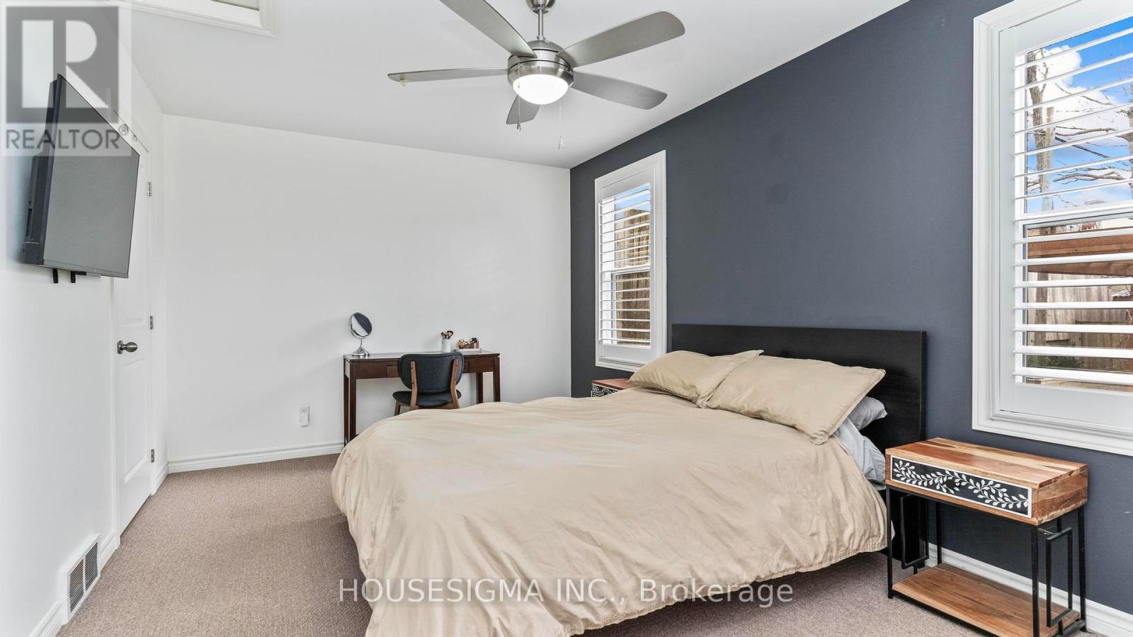 33 Carlton Avenue, London East, Ontario  N5Y 3M8 - Photo 12 - X12167342
