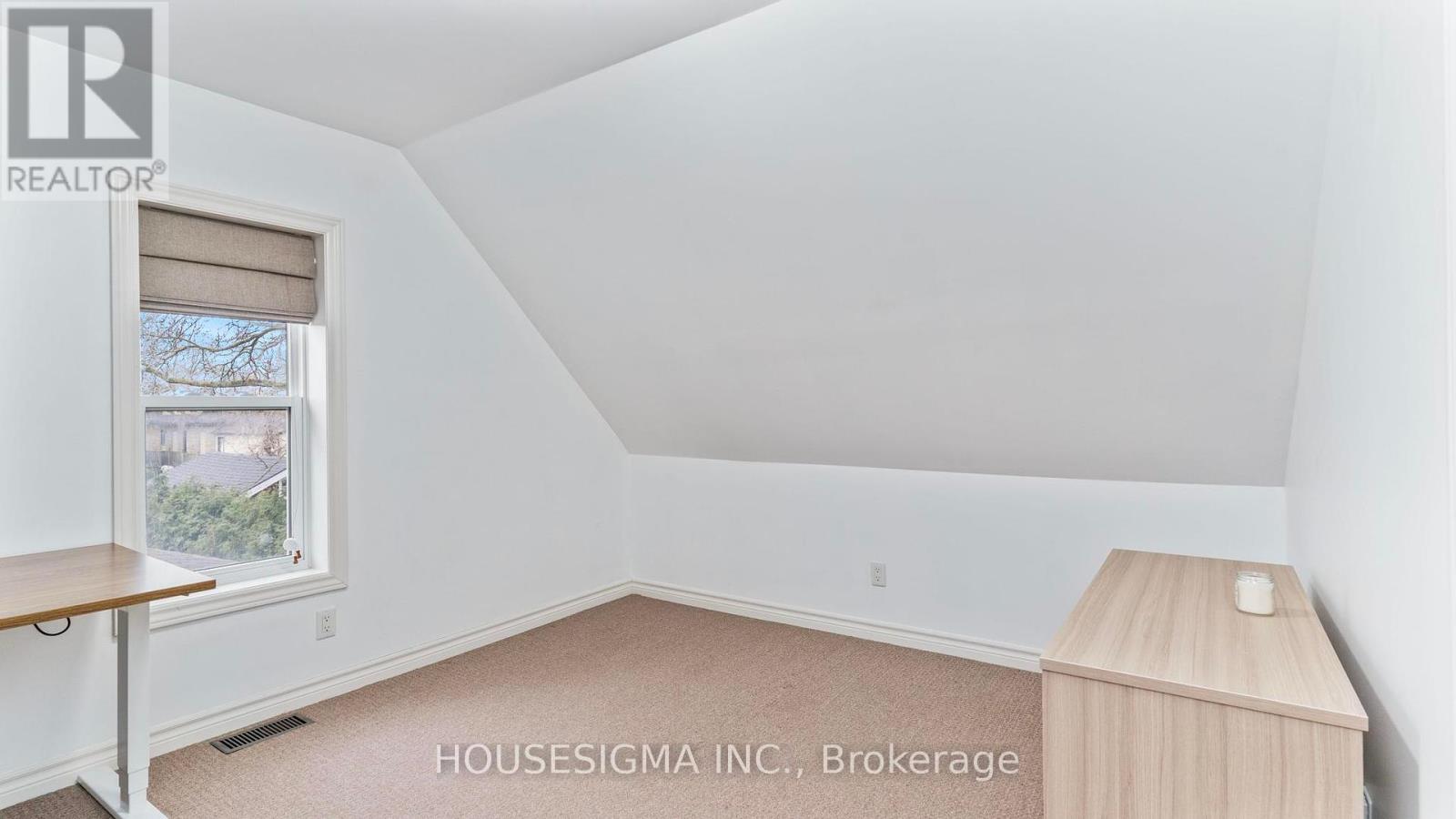 33 Carlton Avenue, London East, Ontario  N5Y 3M8 - Photo 21 - X12167342