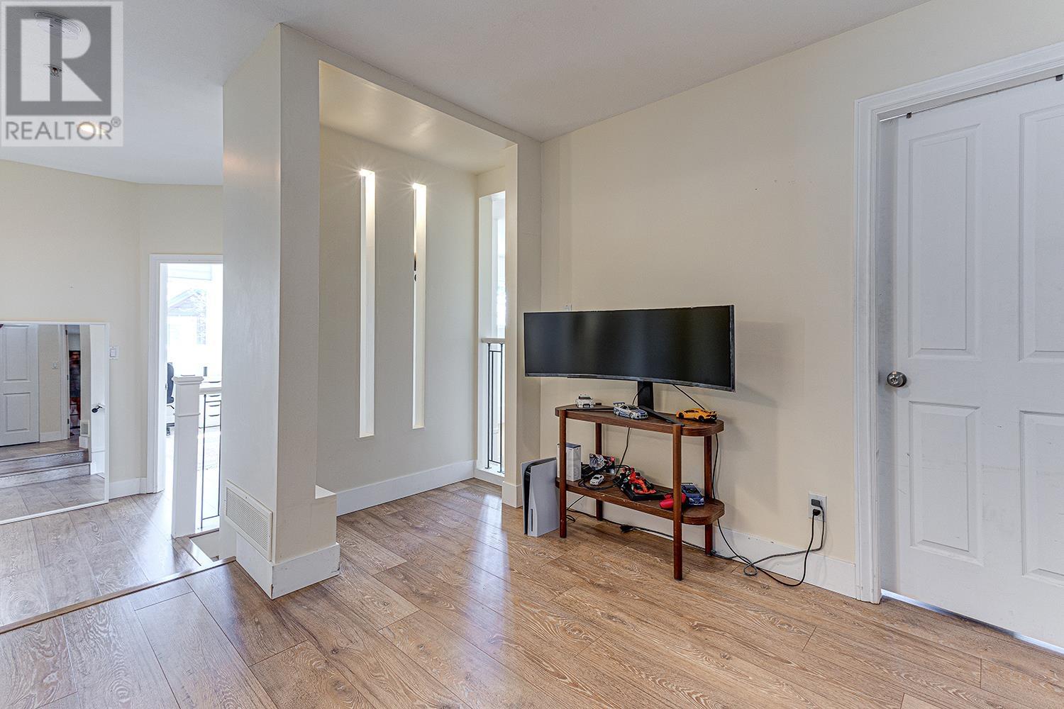 9 1705 Parkway Boulevard, Coquitlam, British Columbia  V3E 3T3 - Photo 26 - R3008937