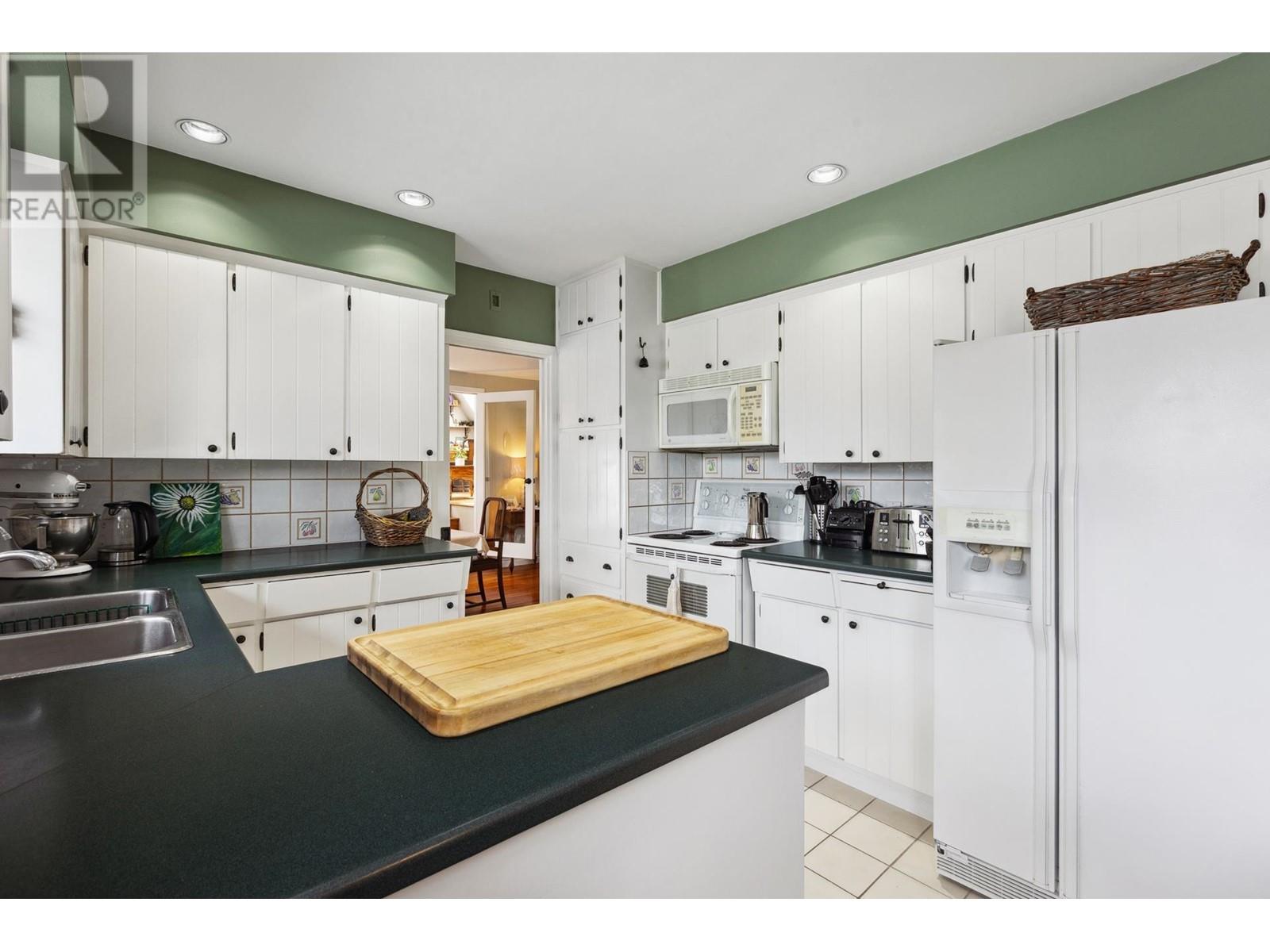 1170 Beaufort Road, North Vancouver, British Columbia  V7G 1R7 - Photo 14 - R3008938