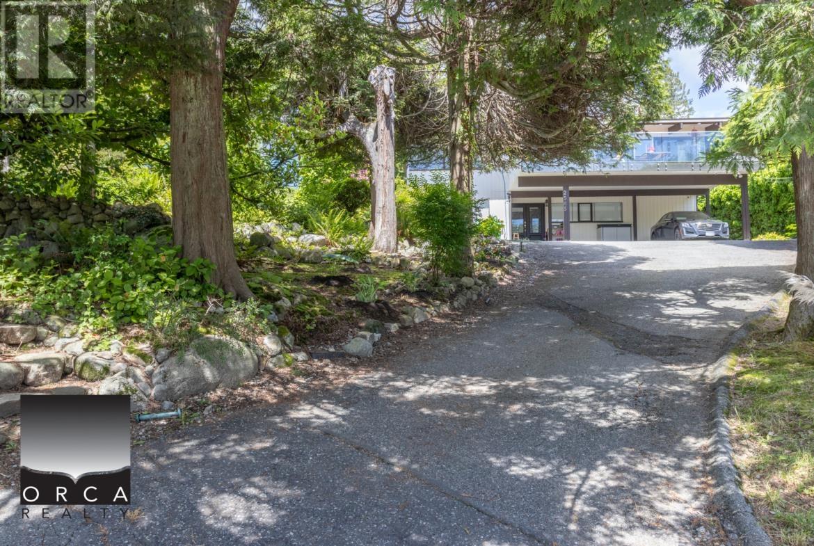 2585 NELSON AVENUE, west vancouver, British Columbia V7V2R5