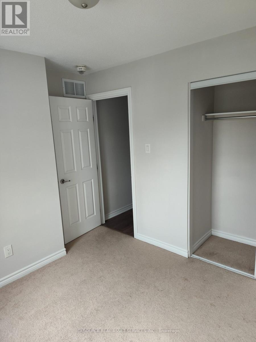 202 Conifer Creek Circle, Ottawa, Ontario  K2M 0M2 - Photo 18 - X12182726