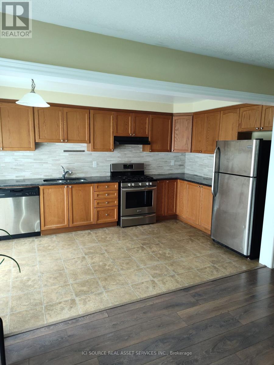 202 Conifer Creek Circle, Ottawa, Ontario  K2M 0M2 - Photo 8 - X12182726