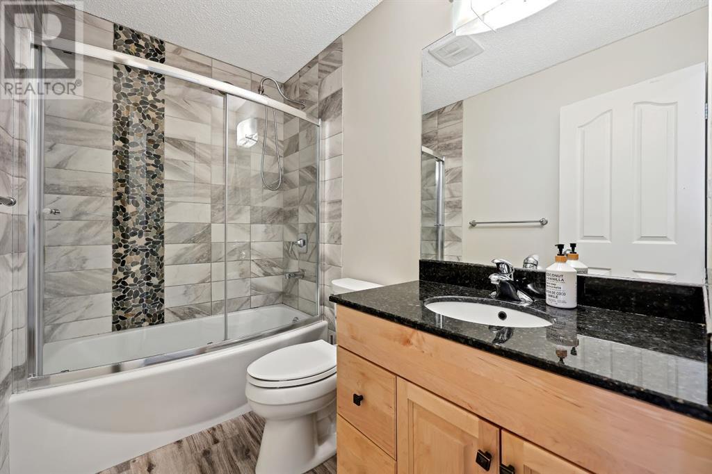 207 Lake Ontario Place Se, Calgary, Alberta  T2J 4Y5 - Photo 13 - A2221321