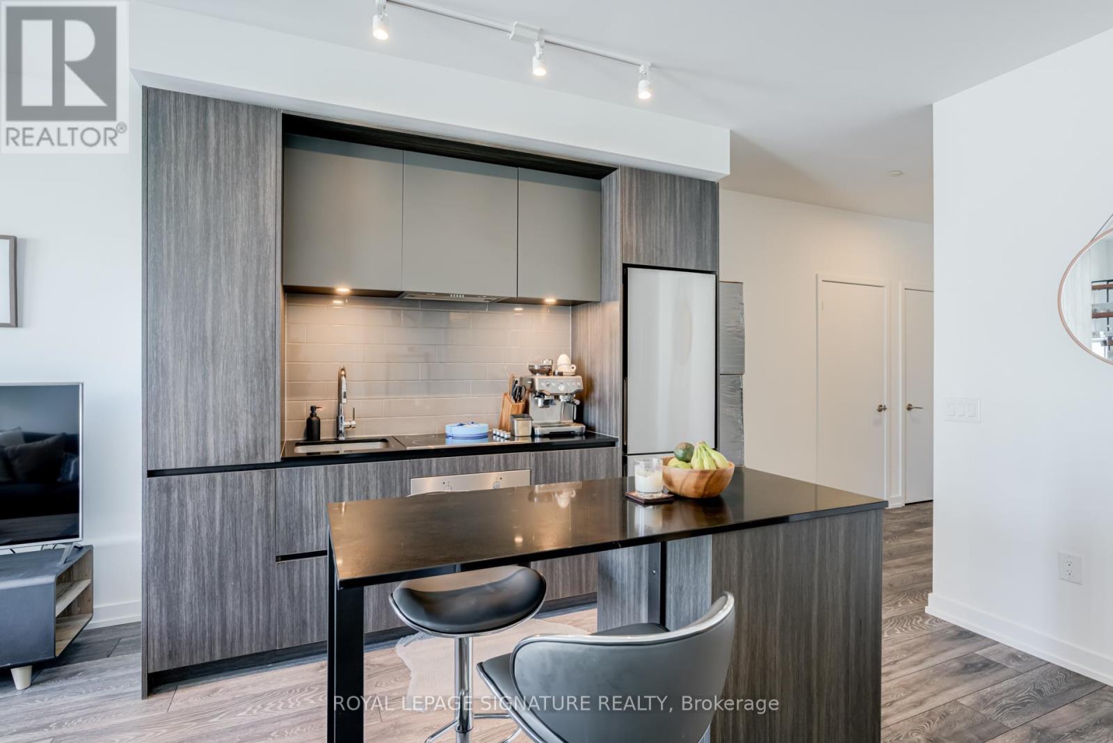 1401 - 225 Sumach Street, Toronto, Ontario  M5A 0P8 - Photo 10 - C12182765