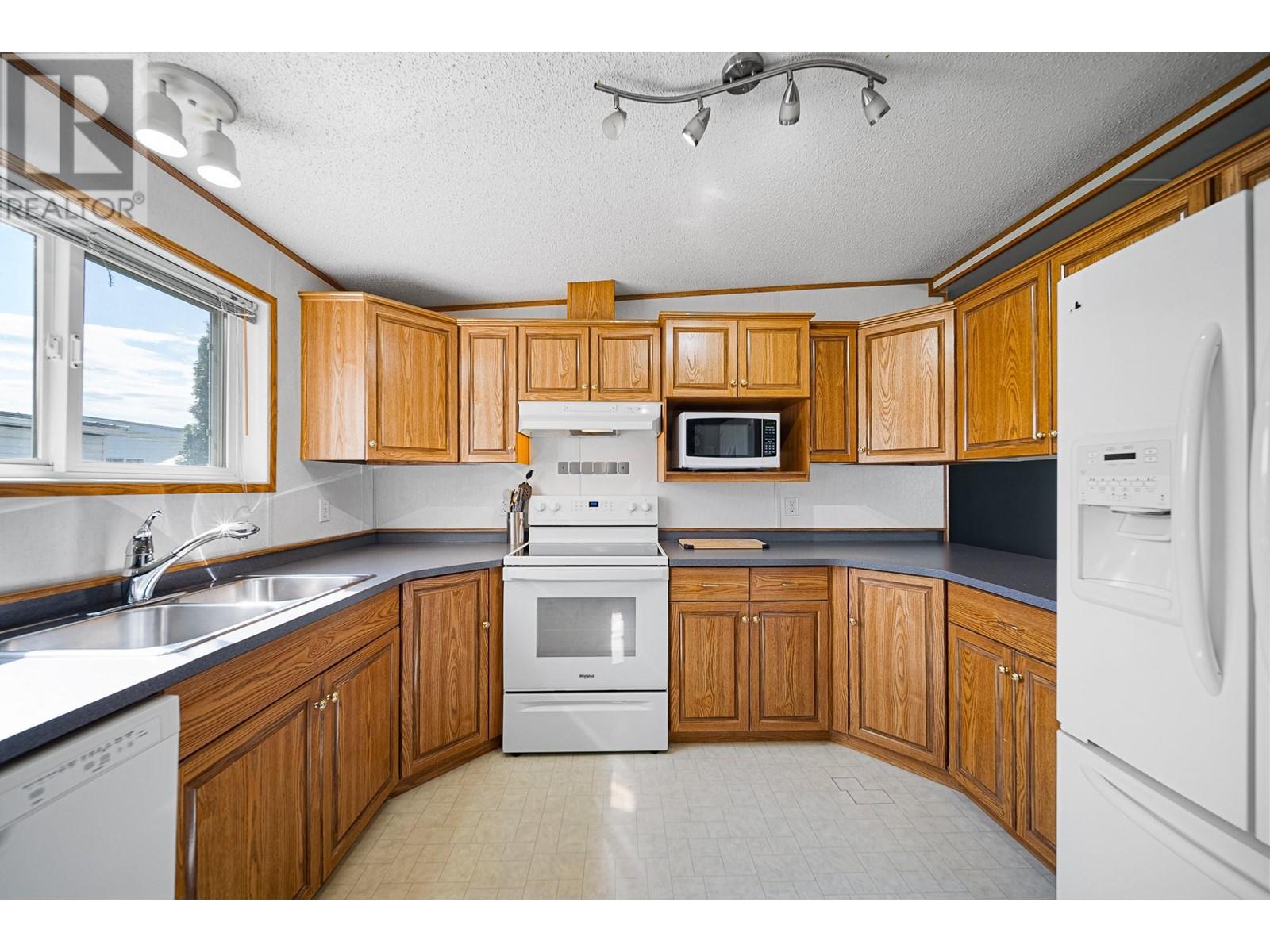 1655 Ord Road Unit# 134, Kamloops, British Columbia  V2B 7V5 - Photo 11 - 10349513