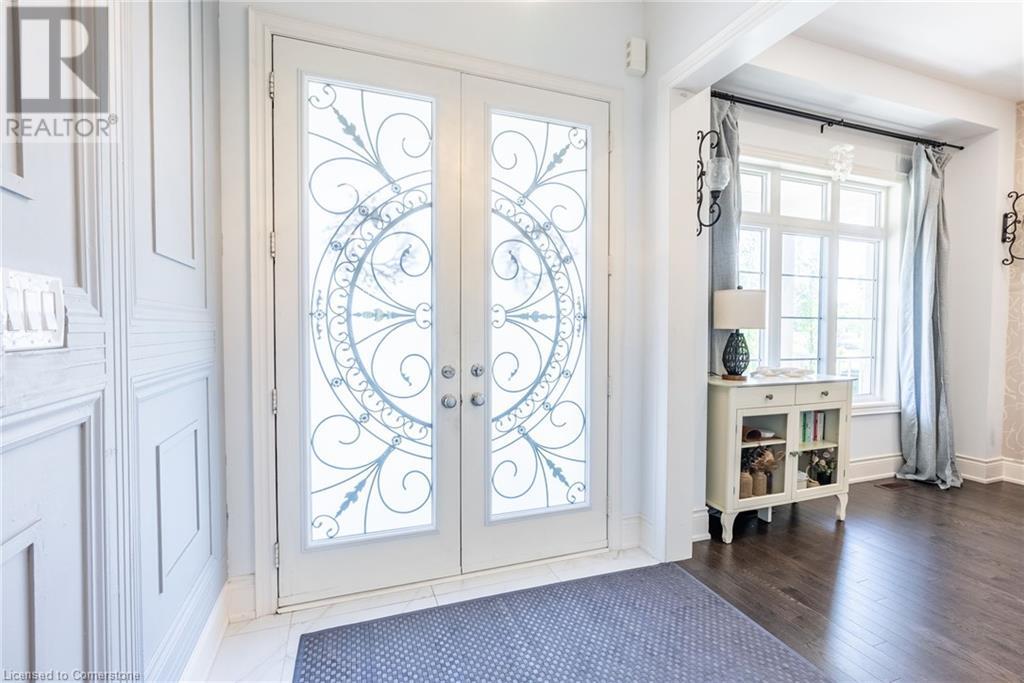 Property at 219 HUMPHREY Street image 3