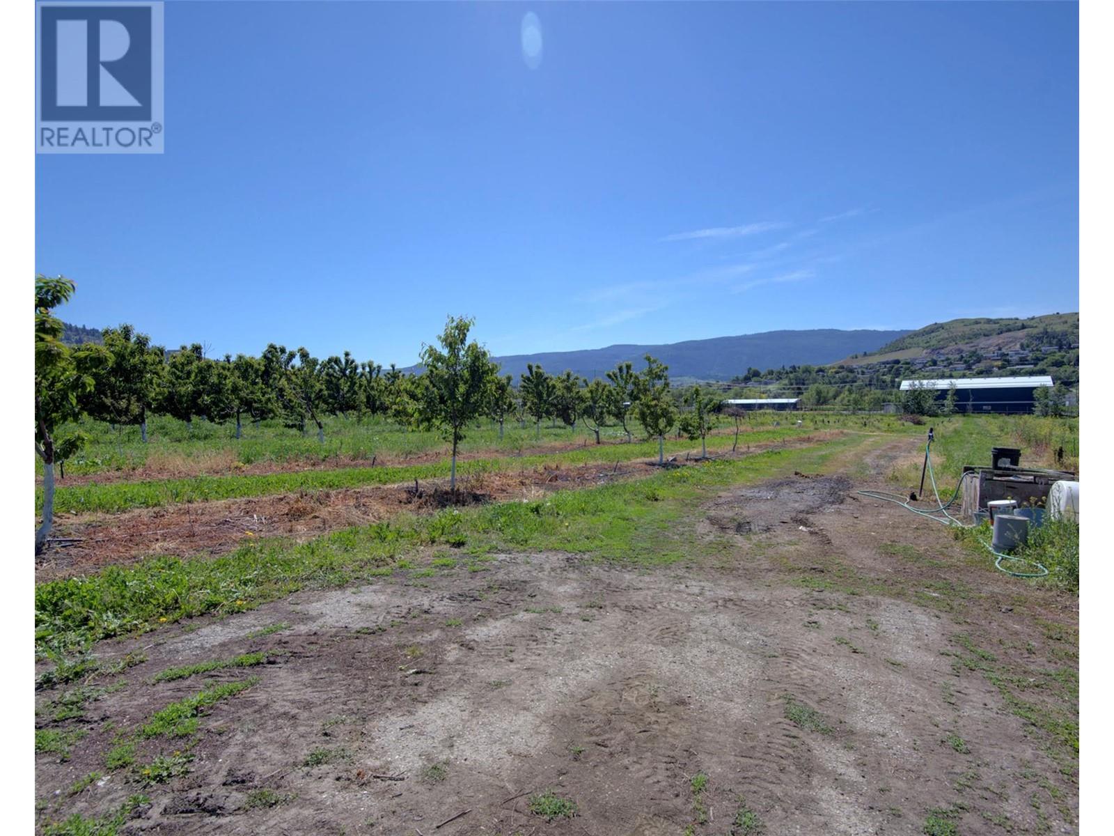 1094 Pottery Road, Vernon, British Columbia  V1B 3A5 - Photo 25 - 10349874