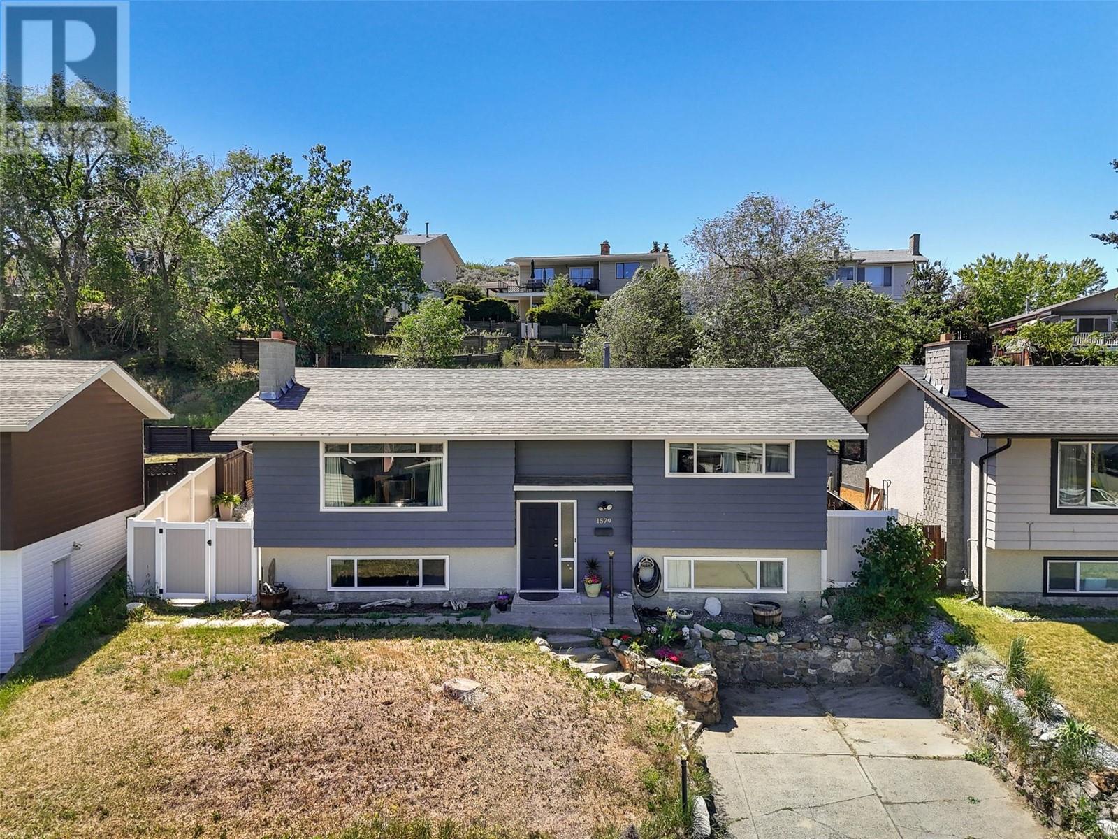 1579 SOUTHVIEW Terrace, Kamloops, British Columbia