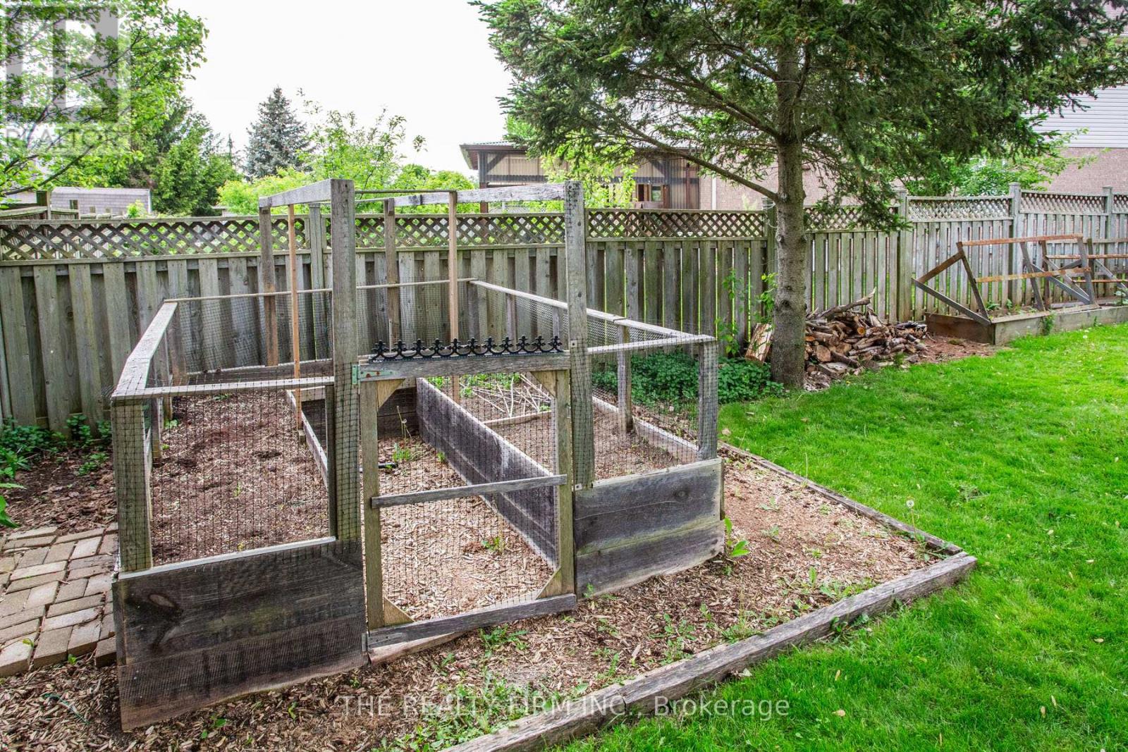 341 Cardigan Court, London South, Ontario  N6M 1J7 - Photo 41 - X12181950