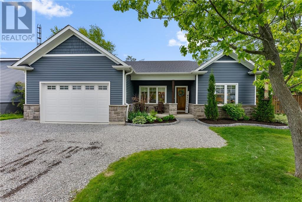 33 OSWEGO PARK Road, Dunnville, Ontario