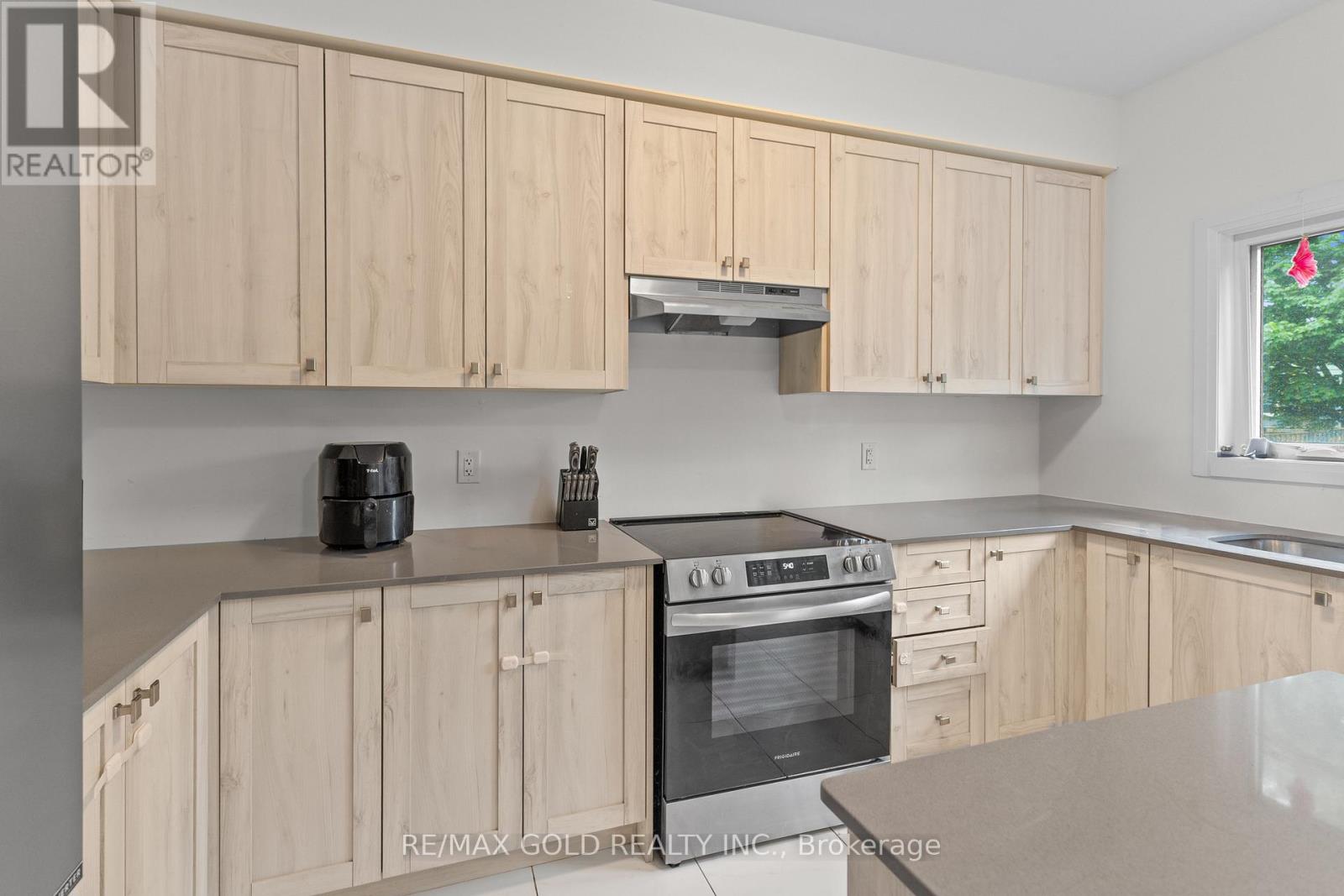 441 Adelaide Street, Wellington North, Ontario  N0G 1A0 - Photo 19 - X12154686