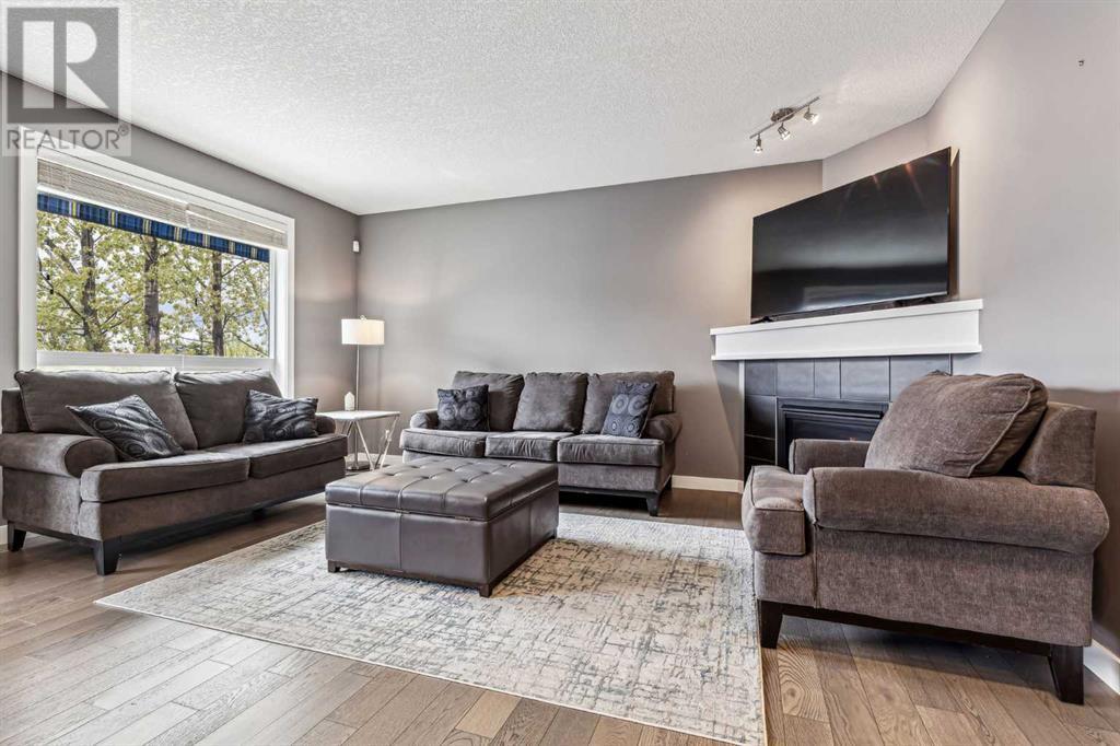 107 Panatella Cape Nw, Calgary, Alberta  T3K 0W4 - Photo 11 - A2223660