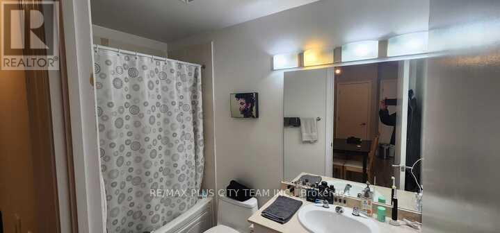 2807 - 12 Yonge Street, Toronto, Ontario  M5E 1Z9 - Photo 6 - C12176758