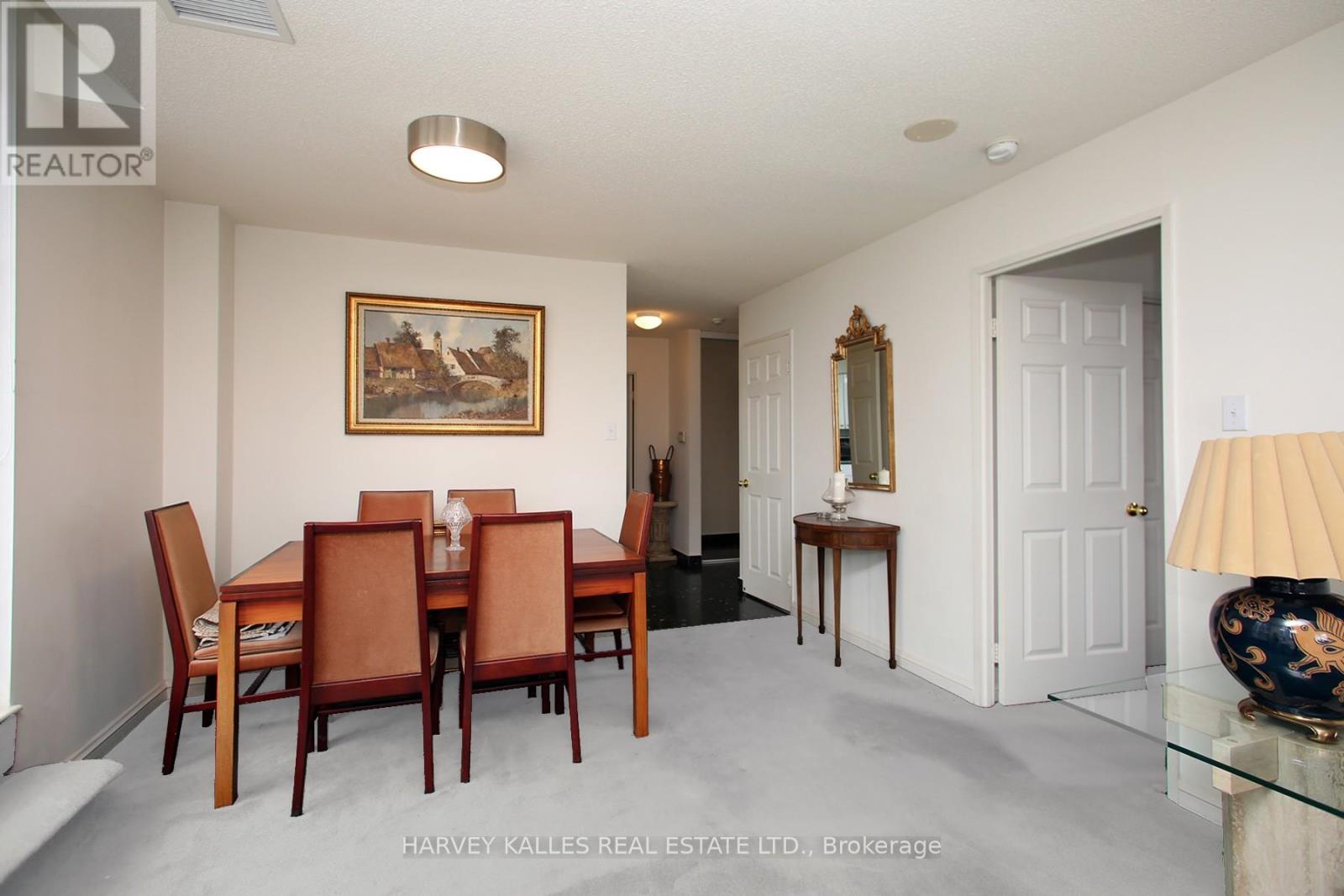 Uph07 - 256 Doris Avenue, Toronto, Ontario  M2N 6X8 - Photo 14 - C12181372