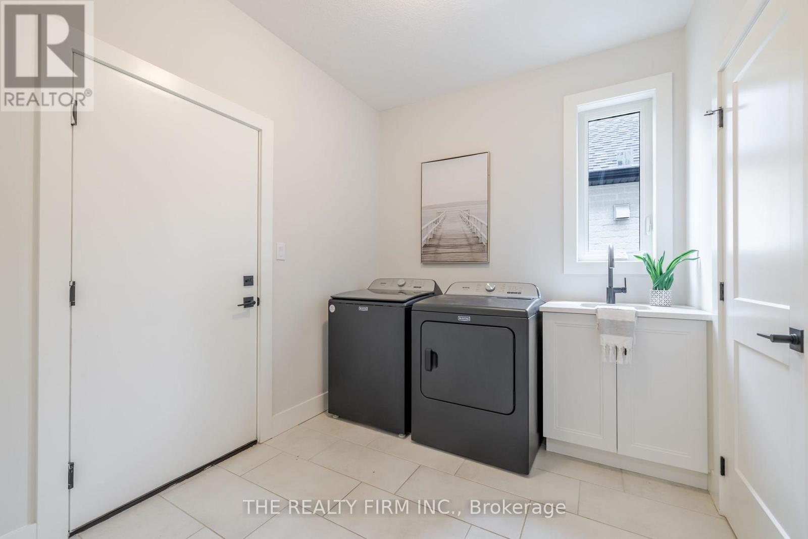 27 - 22701 Adelaide Road, Strathroy-Caradoc (Mount Brydges), Ontario  N0L 1W0 - Photo 15 - X11965276
