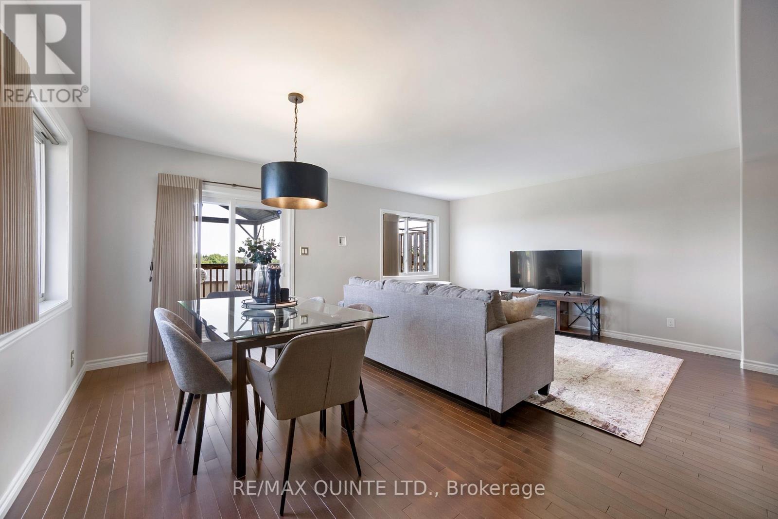 43 Mountain Ash Drive, Belleville, Ontario  K8N 4Z5 - Photo 11 - X12182875