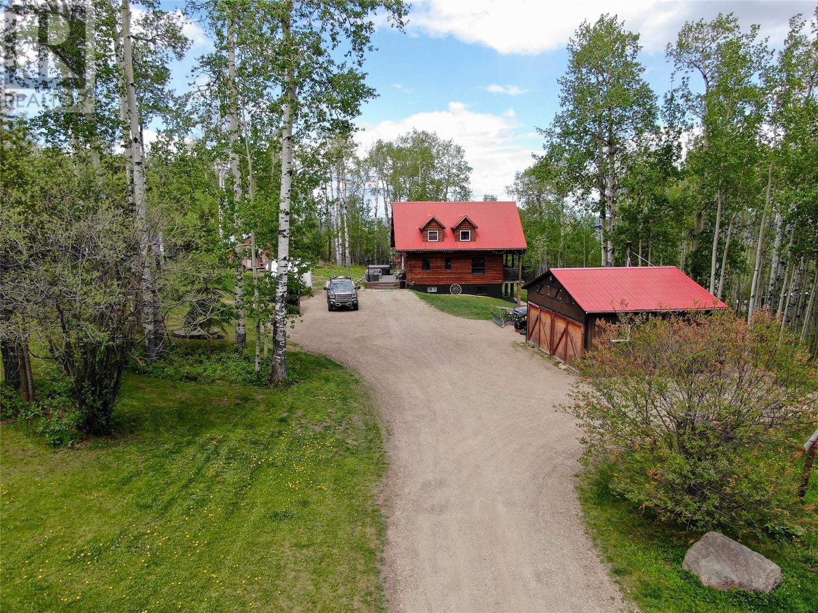 13125 McKinnon Way, Dawson Creek, BC V1G0C2