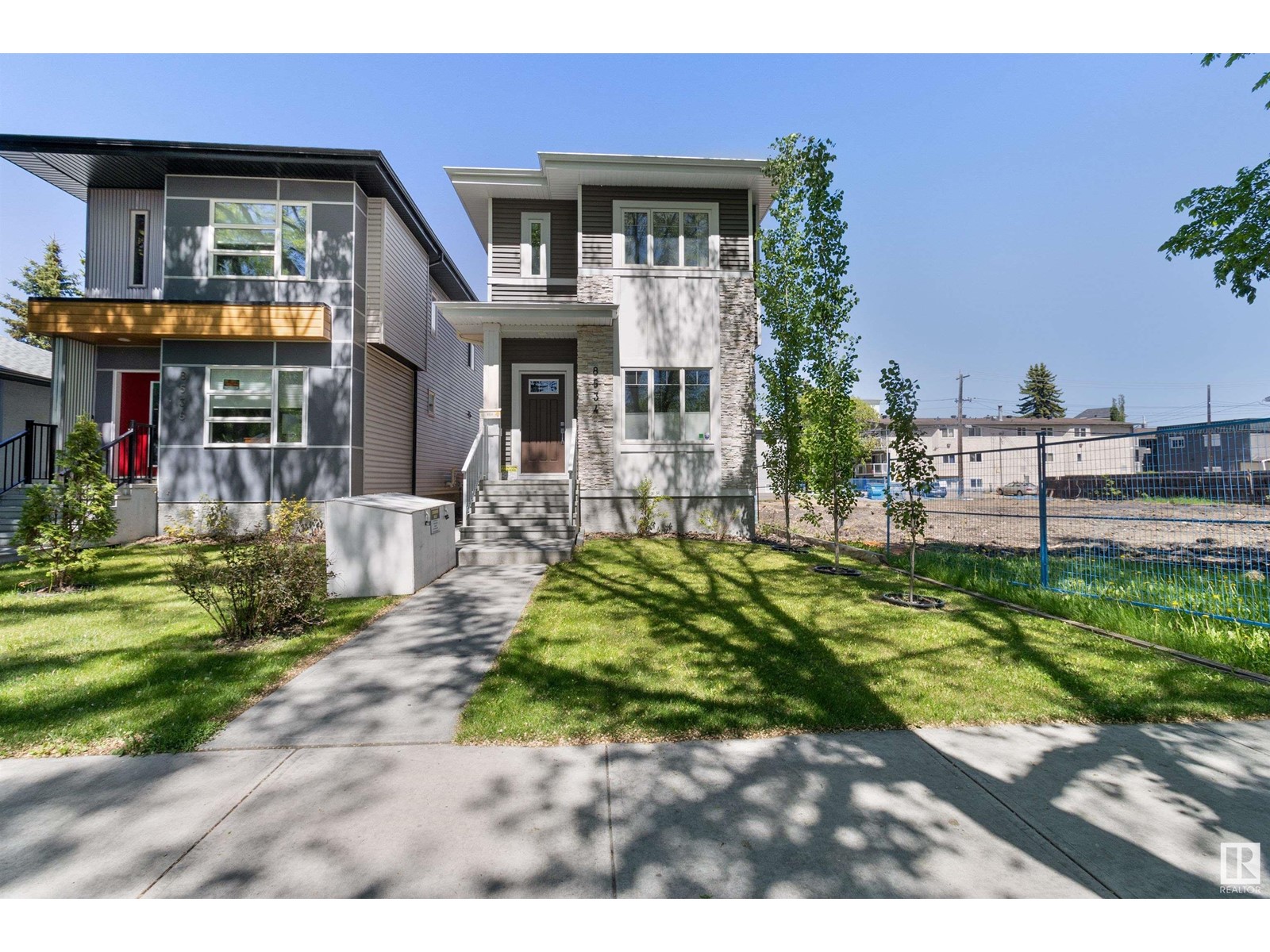 Property at 8534 81 AV NW image 1