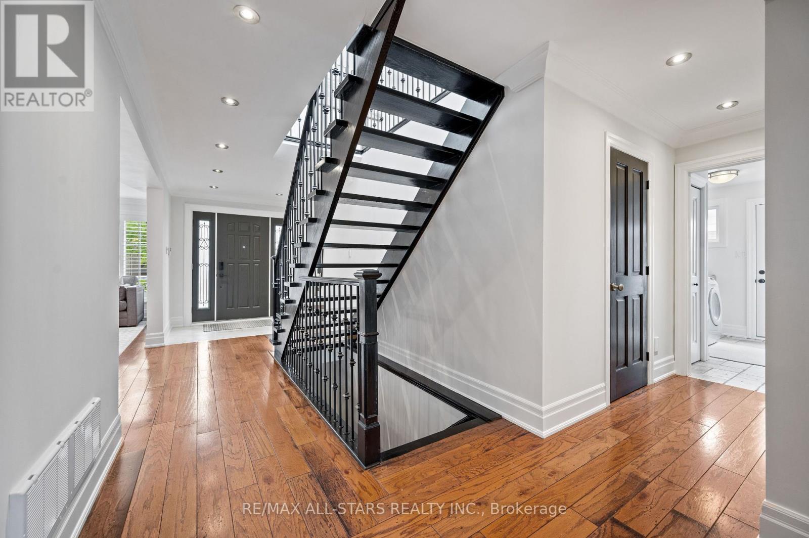 33 Hagerman Boulevard, Markham, Ontario  L3R 2A8 - Photo 14 - N12182759