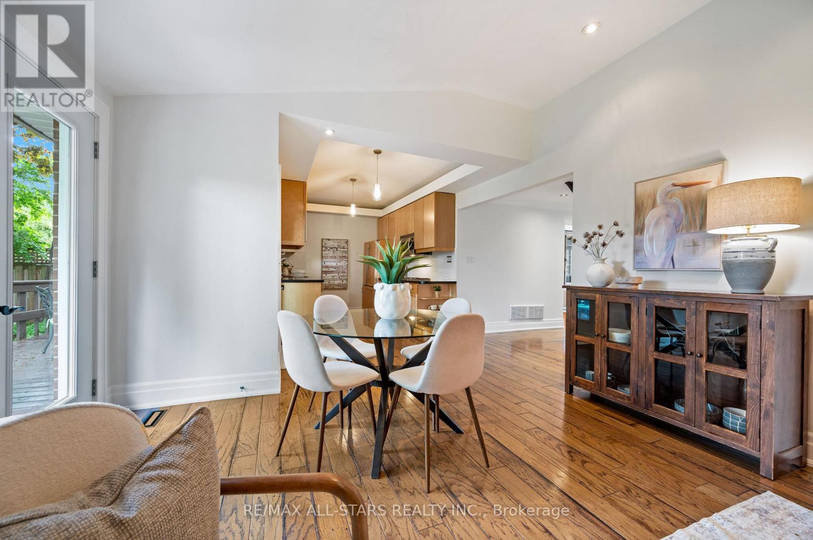 33 Hagerman Boulevard, Markham, Ontario  L3R 2A8 - Photo 19 - N12182759