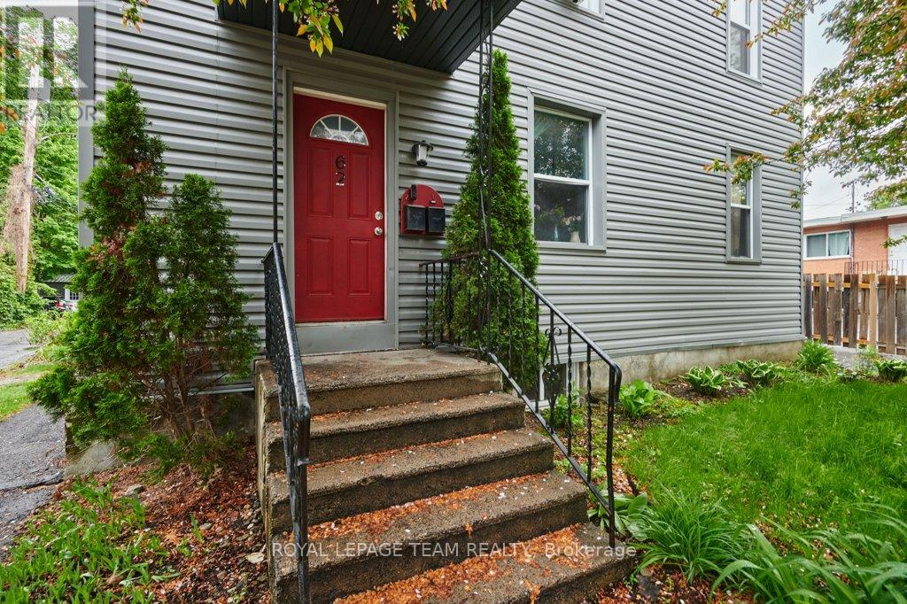 Property at 62 LAUREL STREET image 5