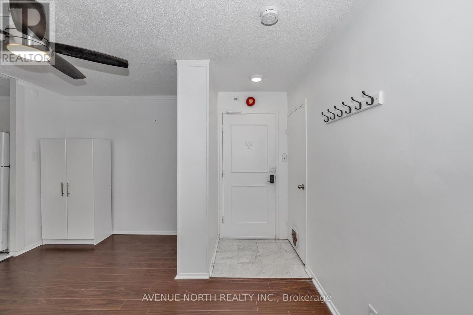 308 - 900 Dynes Road, Ottawa, Ontario  K2C 3L6 - Photo 5 - X12182903
