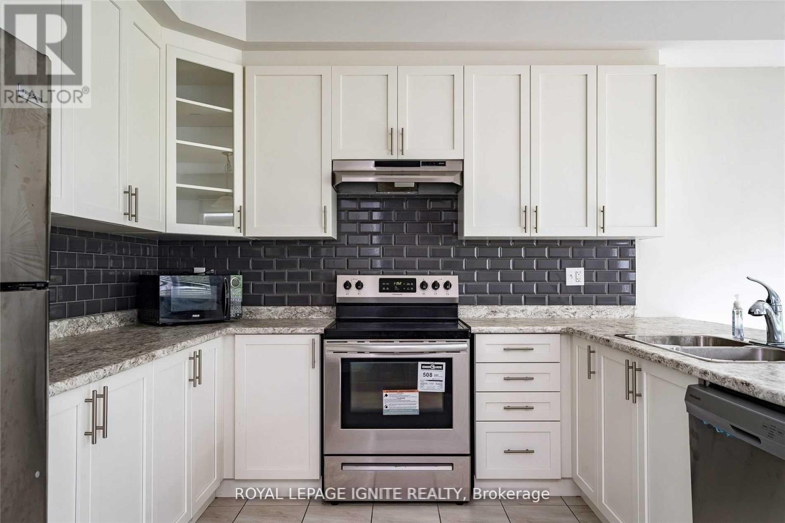 56 Kirby Avenue, Collingwood, Ontario  L9Y 3Y8 - Photo 10 - S12182776