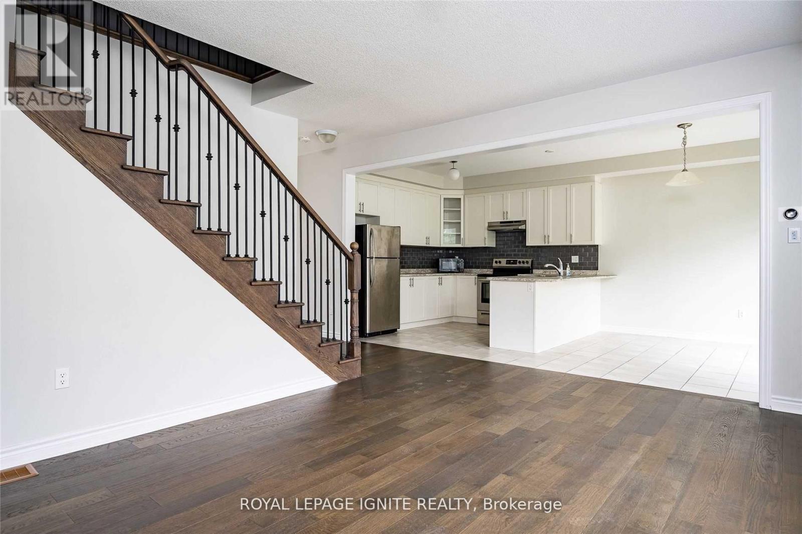 56 Kirby Avenue, Collingwood, Ontario  L9Y 3Y8 - Photo 15 - S12182776