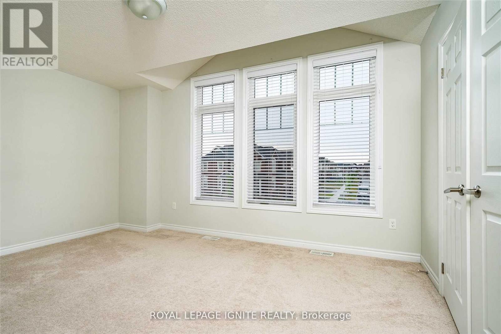 56 Kirby Avenue, Collingwood, Ontario  L9Y 3Y8 - Photo 30 - S12182776