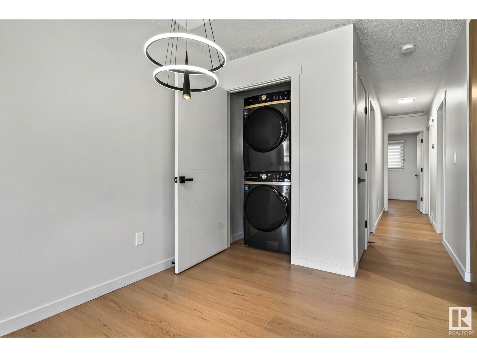 14615 21 St Nw Nw, Edmonton, Alberta  T5Y 1V8 - Photo 24 - E4439243