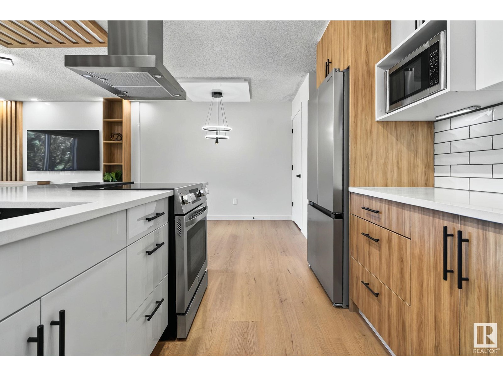 14615 21 St Nw Nw, Edmonton, Alberta  T5Y 1V8 - Photo 14 - E4439243