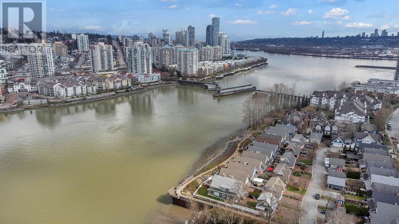 165 Fairweather Lane, New Westminster, British Columbia  V3M 6X6 - Photo 37 - R3004950