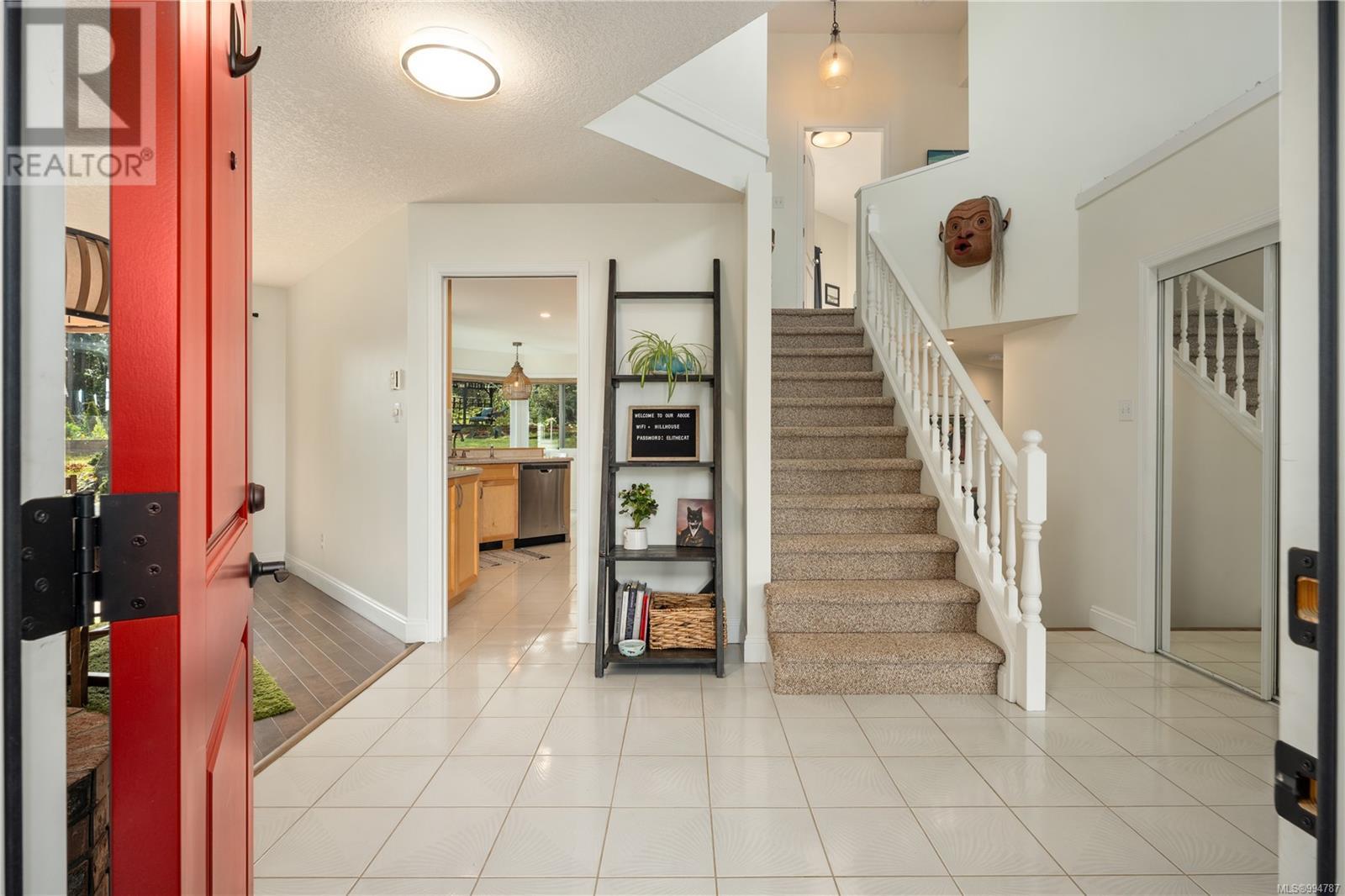 1247 Selkirk Dr, Nanaimo, British Columbia  V9R 5Z5 - Photo 4 - 994787