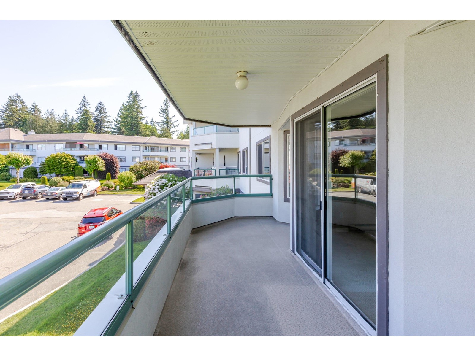 217 2451 Gladwin Road, Abbotsford, British Columbia  V2T 3N8 - Photo 2 - R3007494