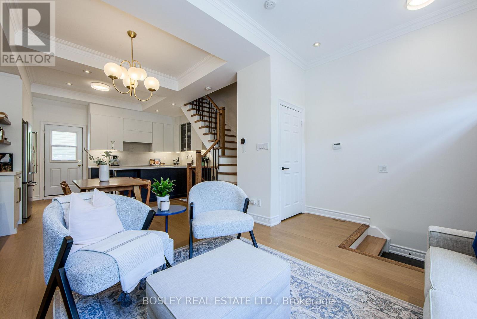 4 Baldwin Street, Toronto, Ontario  M5T 1L2 - Photo 3 - C12182823