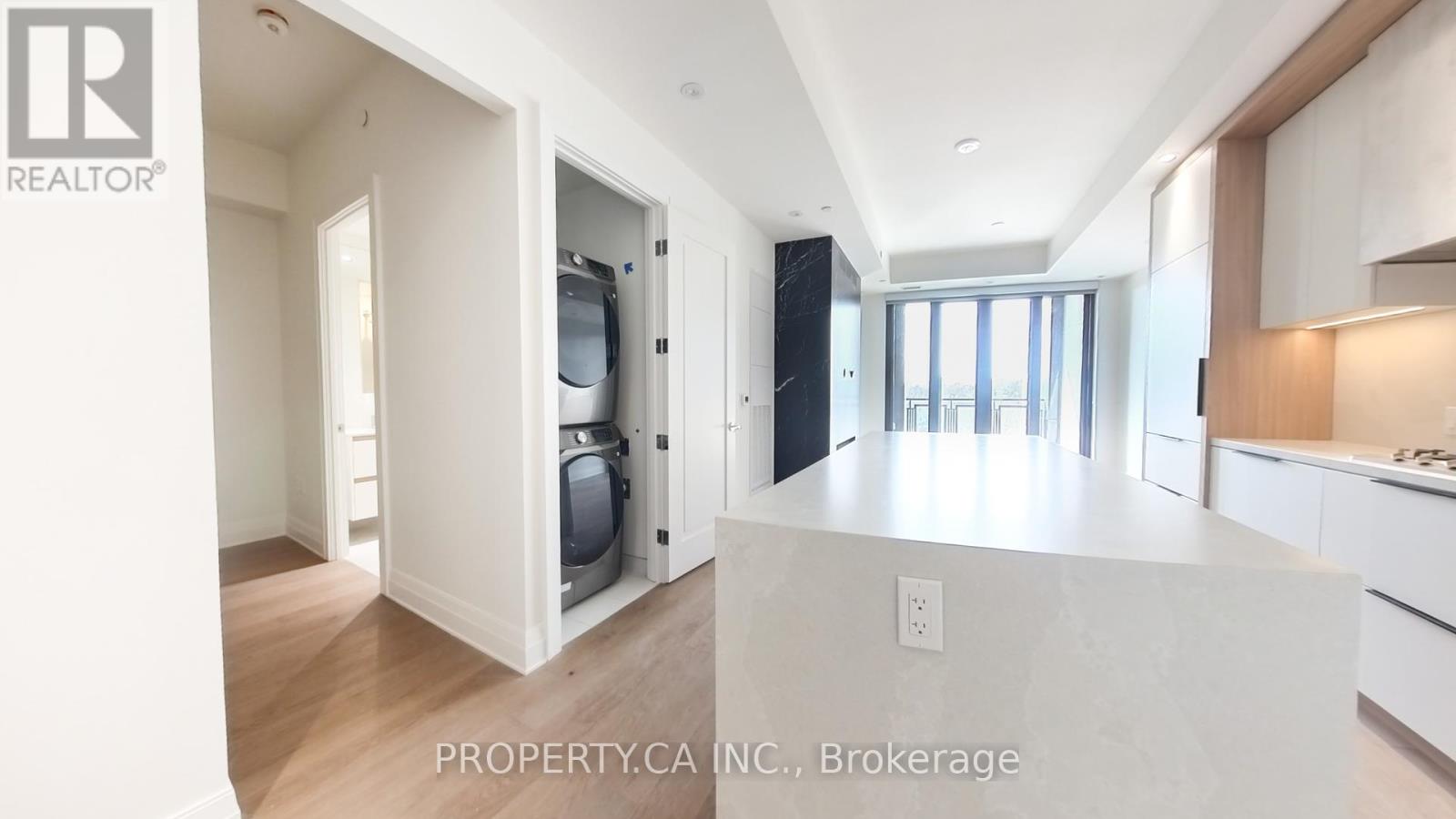 510 - 2 Forest Hill Road, Toronto, Ontario  M4V 2L3 - Photo 3 - C12182837