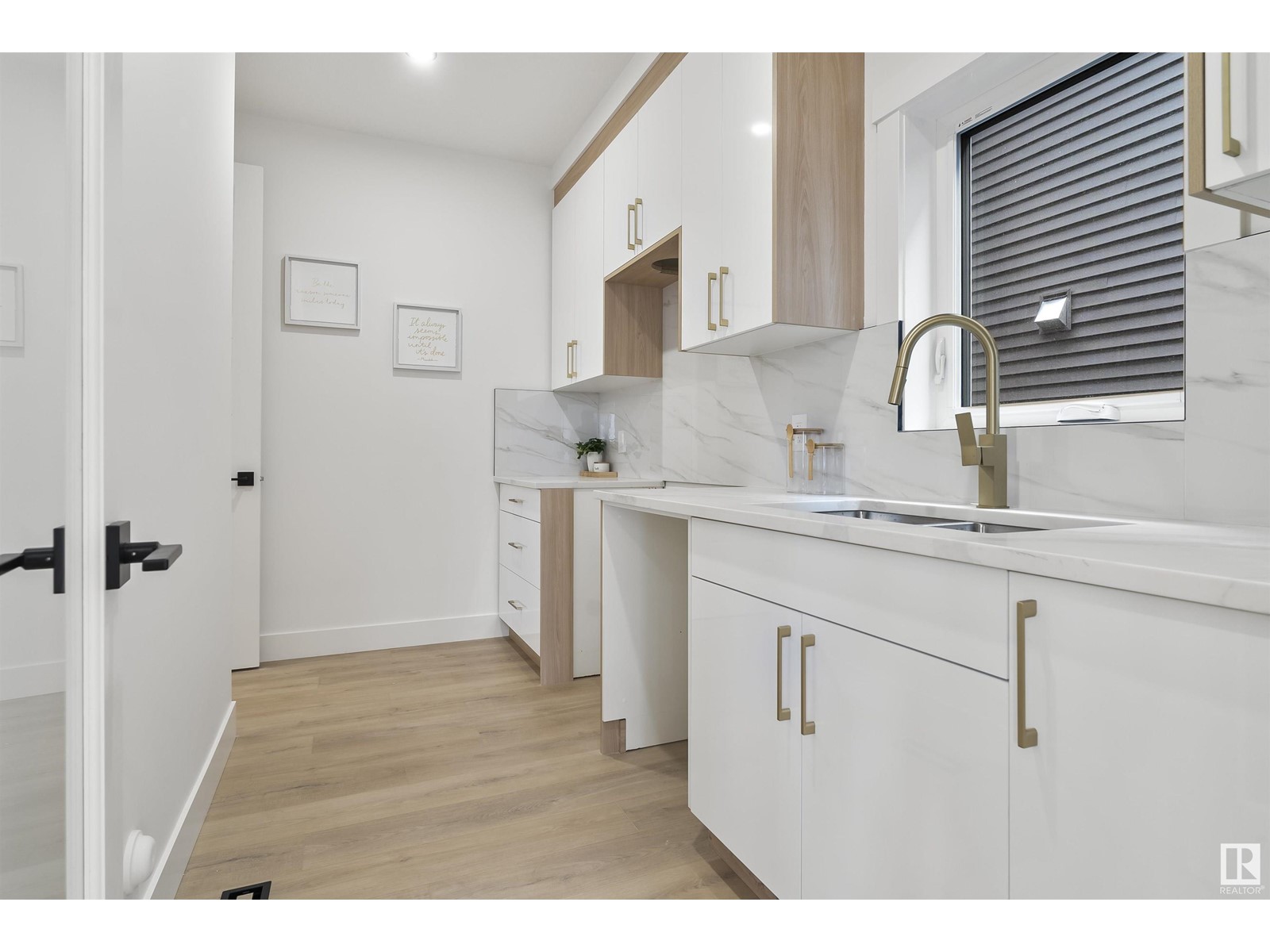 7024 Kiviaq Crescent Sw, Edmonton, Alberta  T6W 5R2 - Photo 22 - E4439247