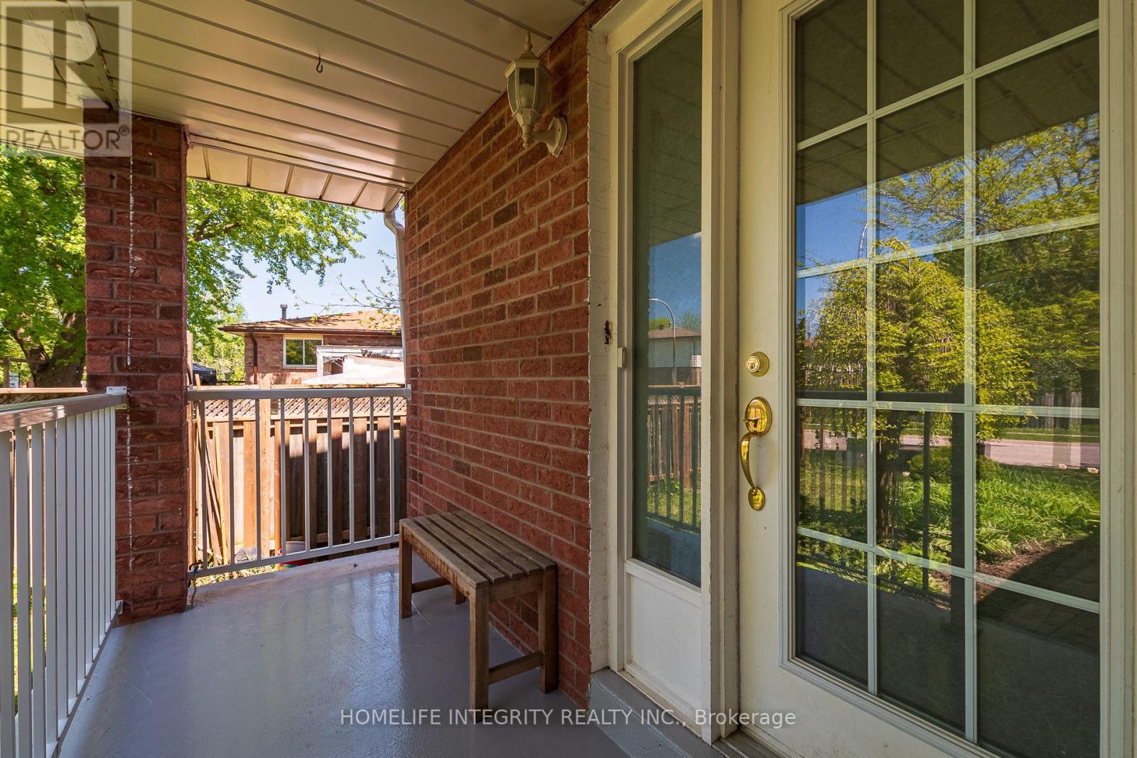 115 Beattie Avenue, New Tecumseth, Ontario  L9R 1C3 - Photo 3 - N12182843