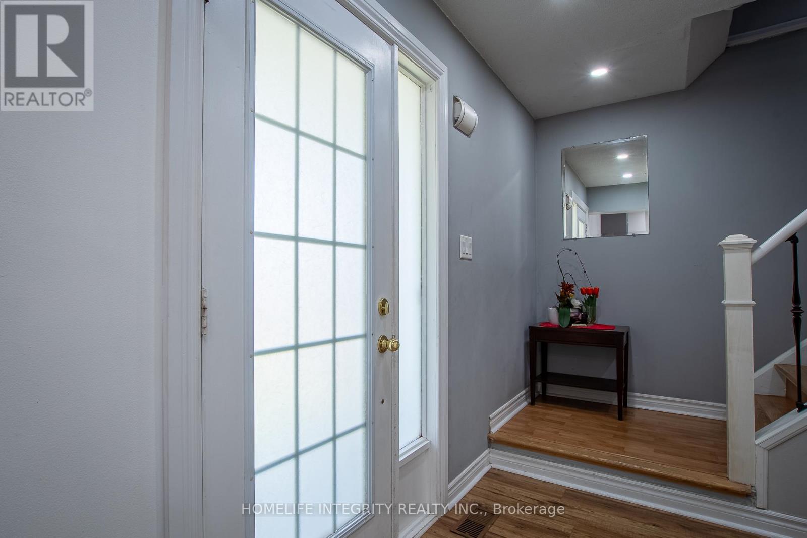 Property at 115 BEATTIE AVENUE image 4