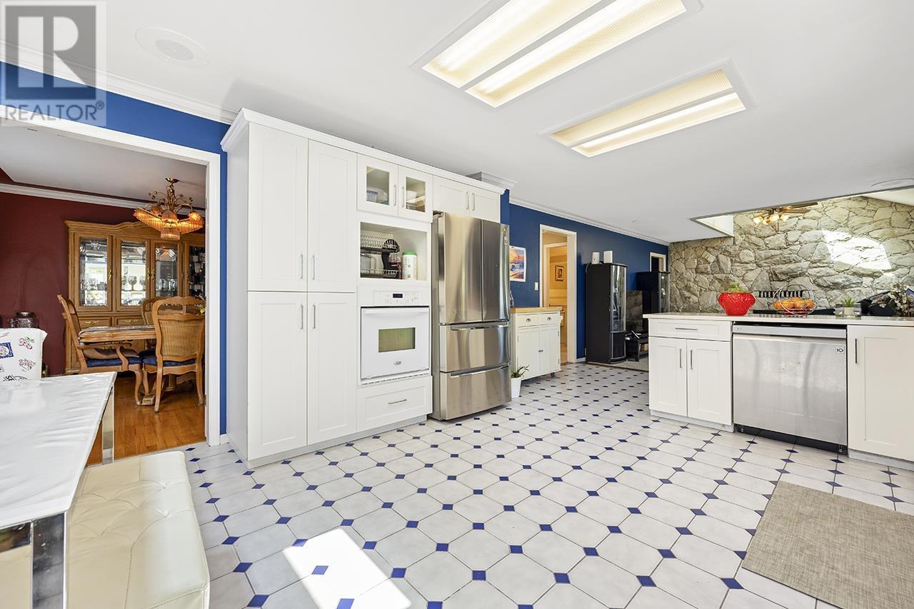 Property at 4450 ATLEE AVENUE image 4