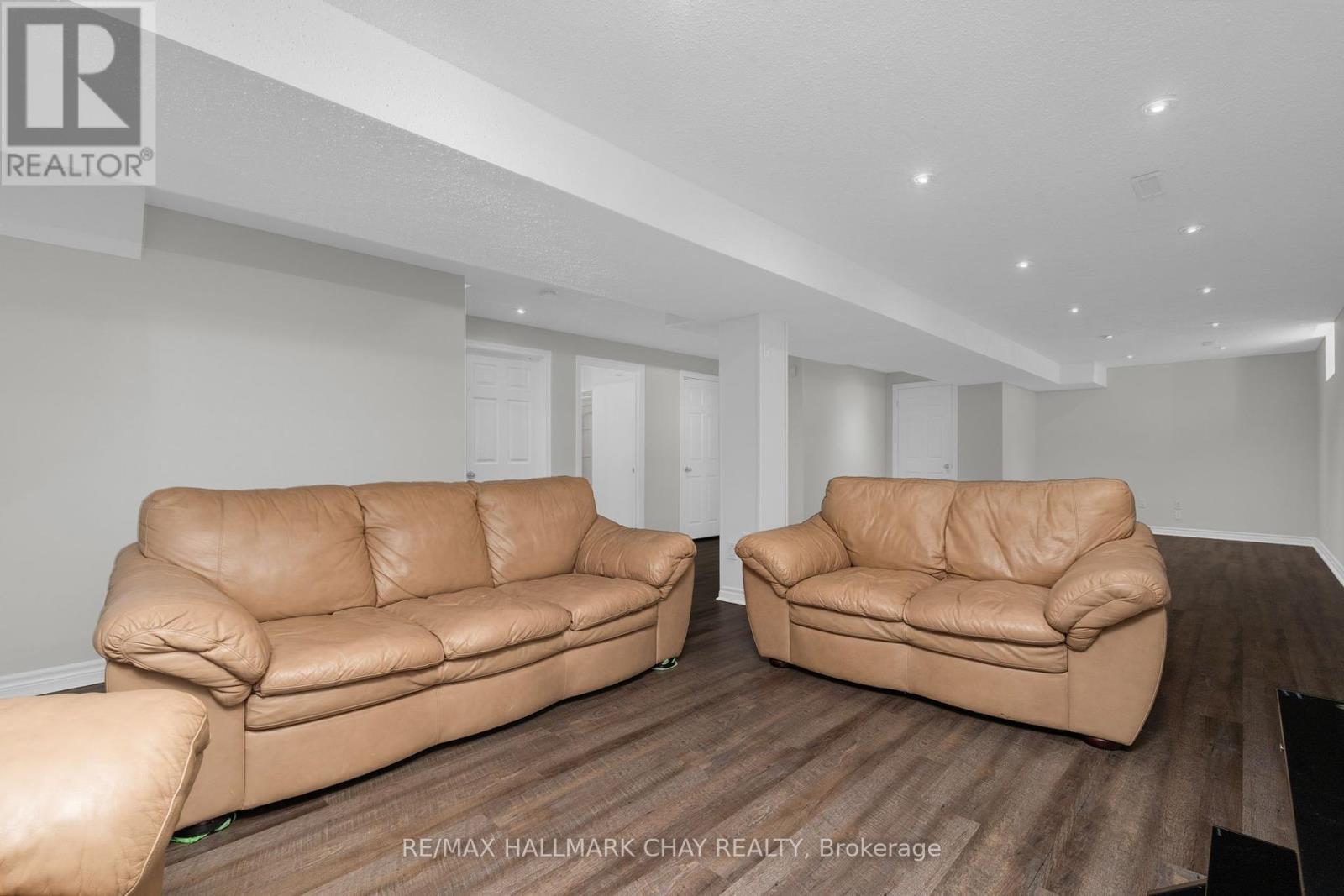 3 Meyer Avenue, Barrie, Ontario  L4M 6X2 - Photo 27 - S12182807