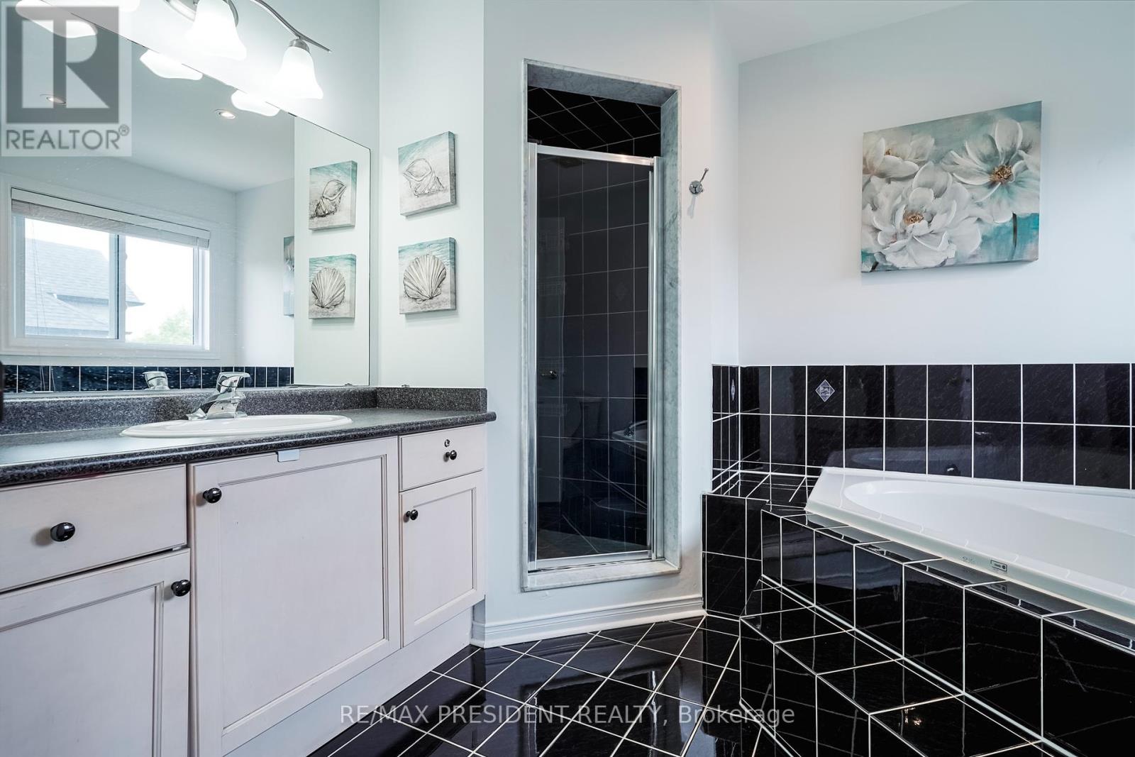 13 Tarquini Crescent, Caledon, Ontario  L7E 2V8 - Photo 36 - W12182794
