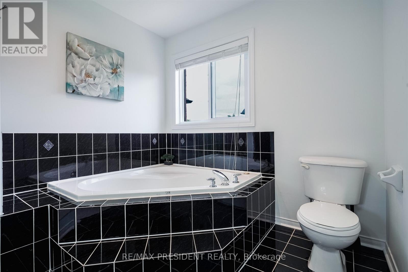 13 Tarquini Crescent, Caledon, Ontario  L7E 2V8 - Photo 37 - W12182794