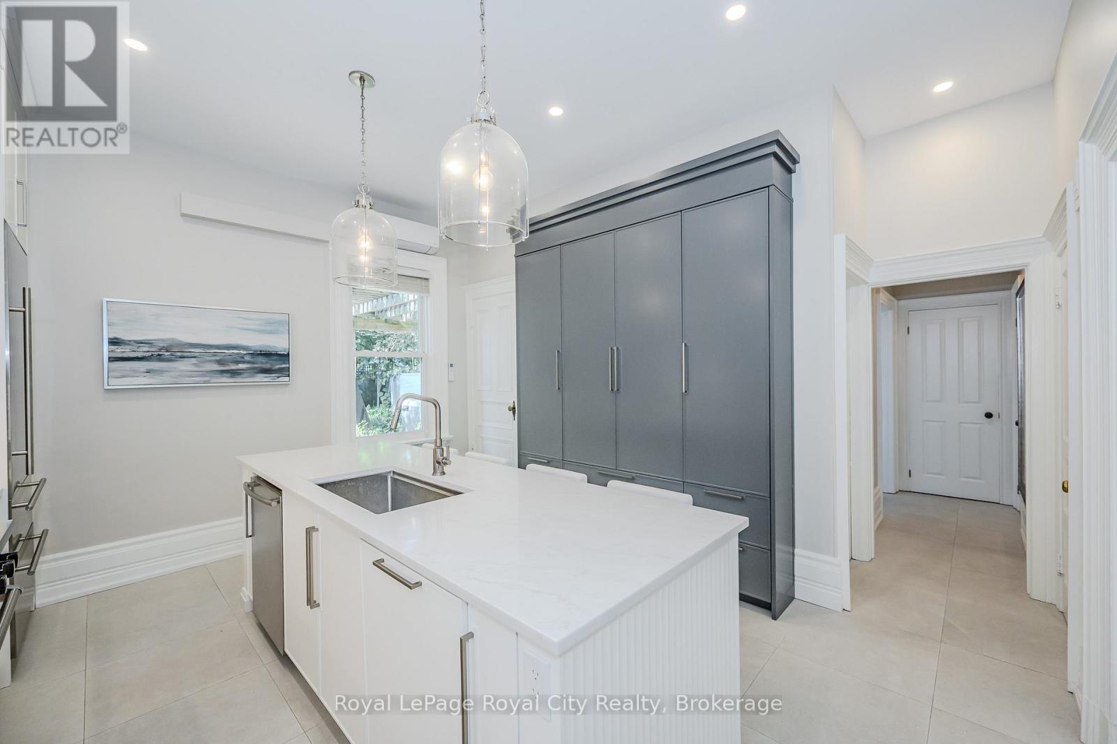 138 Dublin Street N, Guelph, Ontario  N1H 4N7 - Photo 19 - X12182812