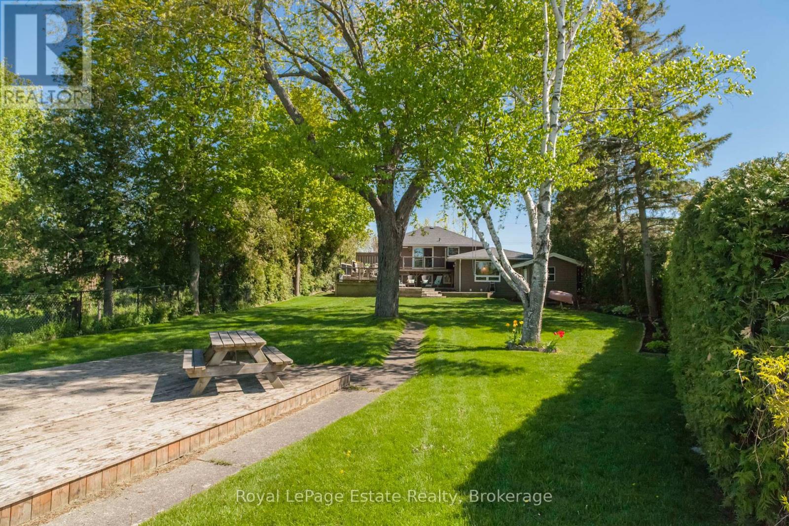 35 Sauble Falls Road, South Bruce Peninsula, Ontario  N0H 2G0 - Photo 13 - X12182912